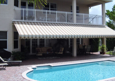 Retractable Awnings_Coastal Canvas & Awning