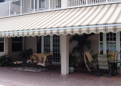 Retractable Awnings_Coastal Canvas & Awning